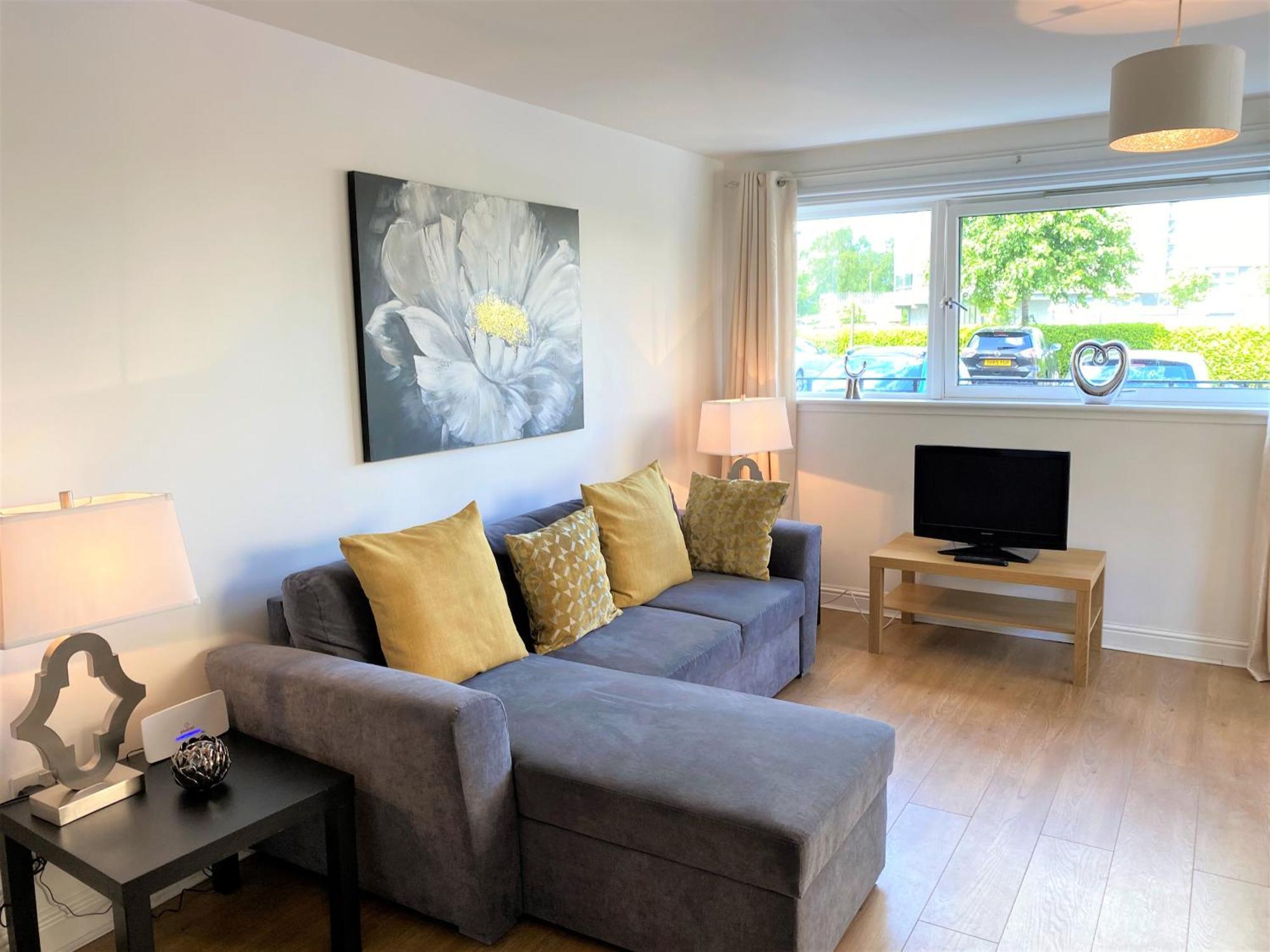 Mathieson Apartment - 2 Bedrooms グラスゴー エクステリア 写真